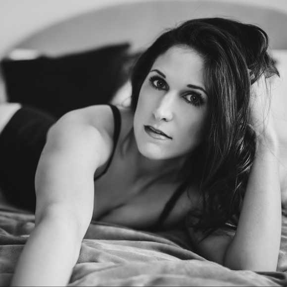 Meet your Posher, Makenzie - Picture 1 of 1